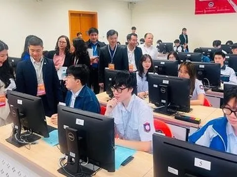Hơn 2.000 thí sinh cả nước tham gia vòng loại cuộc thi Tin học văn phòng thế giới