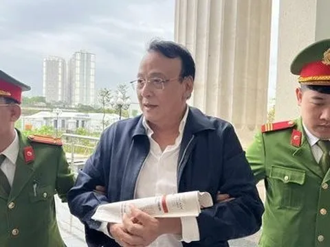 Xét xử vụ Tân Hoàng Minh: Đỗ Anh Dũng cùng các bị cáo được đưa tới toà