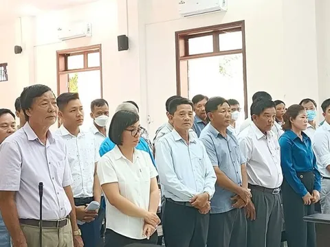 Đồng Nai: Xét xử 32 bị cáo trong vụ buôn lậu 200 triệu lít xăng dầu