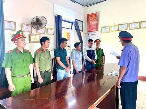 Huế: Bắt 3 đối tượng tổ chức cho người khác trốn đi nước ngoài