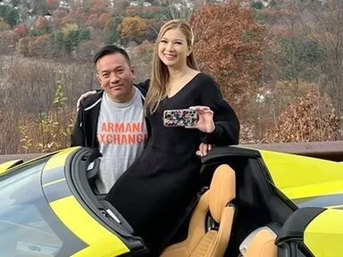 Cuộc sống như bà hoàng của ca sĩ Việt: Chồng cưng chiều, toàn tặng quà cực phẩm