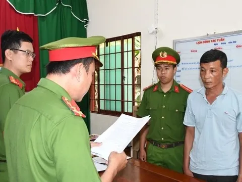 Bắt cựu chủ tịch và nhân viên quỹ tín dụng lừa đảo hơn 10 tỷ đồng