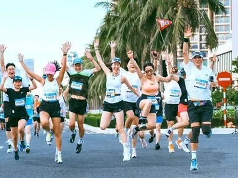 9000 vận động viên tham gia Marathon Quốc tế Đà Nẵng 2024