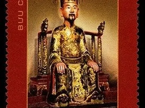Phát hành tem kỷ niệm 1100 năm sinh Đinh Tiên Hoàng đế