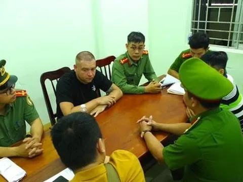 Bắt đối tượng người nước ngoài bị truy nã quốc tế