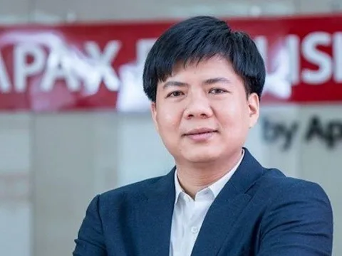 "Shark" Thủy chưa tốt nghiệp đại học