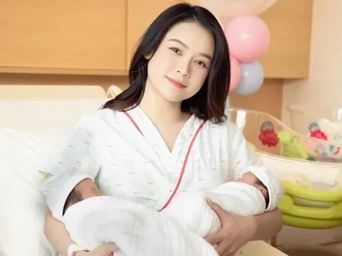 Sam tổ chức tiệc đầy tháng cặp song sinh, dung mạo chồng vẫn được giấu kín