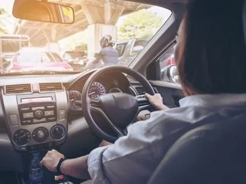 Bộ Y tế nói gì việc bỏ giấy khám sức khỏe khi cấp bằng lái xe?