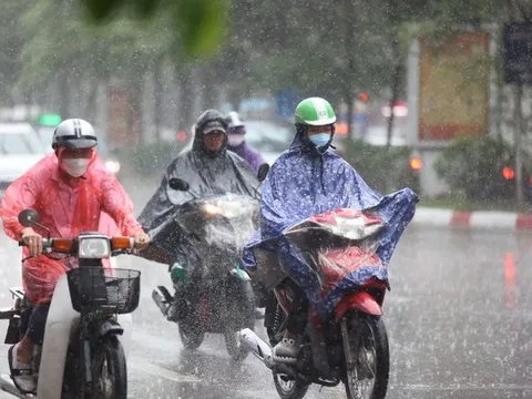 Tin không khí lạnh mới nhất: Ngày mai, Hà Nội có mưa to đến rất to