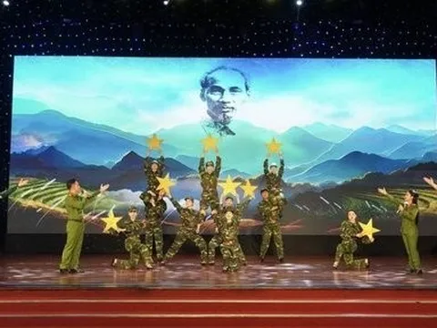 Đà Nẵng tổ chức chương trình nghệ thuật Tháng 3 hoan ca