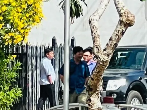 Khám xét nhà nguyên trưởng phòng tài nguyên môi trường TP. Long Xuyên