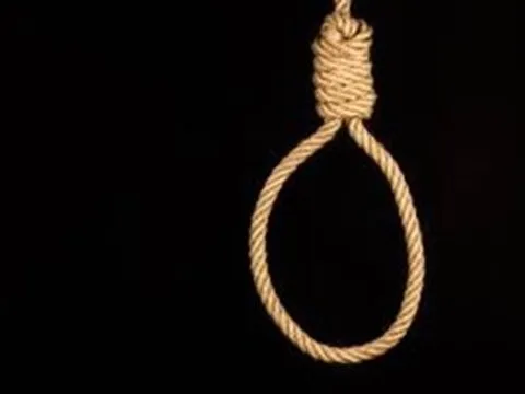 Điều tra vụ người đàn ông tử vong trong tư thế treo cổ tại phòng trọ