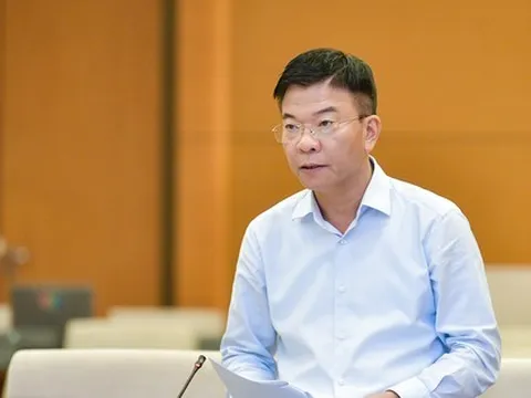 Tranh luận quanh đề xuất độ tuổi công chứng viên lên đến 70 tuổi