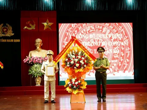 Đại tá Nguyễn Hữu Mạnh được bổ nhiệm làm Giám đốc Công an tỉnh Nam Định