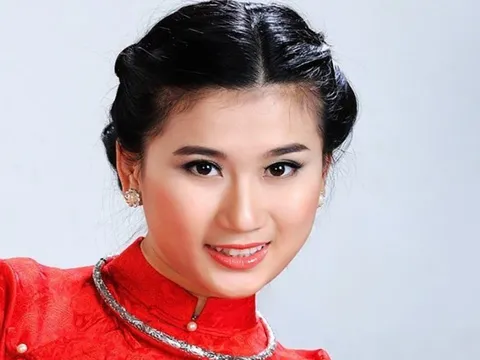 Nữ diễn viên sau hơn 2 năm ở ẩn, ngày trở lại công khai đã có con