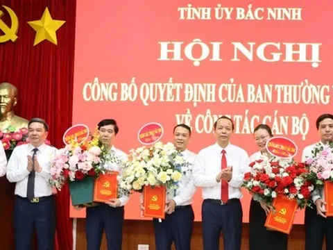 Điều động, bổ nhiệm nhiều vị trí cán bộ chủ chốt ở 6 tỉnh