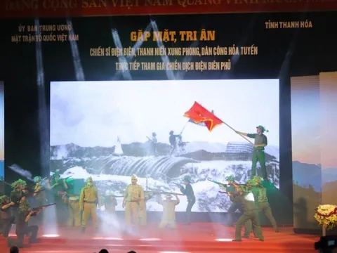 Gặp mặt chiến sĩ, TNXP, dân công tham gia chiến dịch Điện Biên Phủ