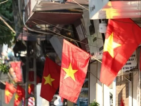 Bộ Nội vụ nhất trí hoán đổi ngày làm việc để nghỉ 5 ngày dịp lễ 30/4