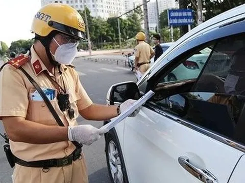 Từ 1/6, quy định mới về giấy phép lái xe quá hạn sử dụng