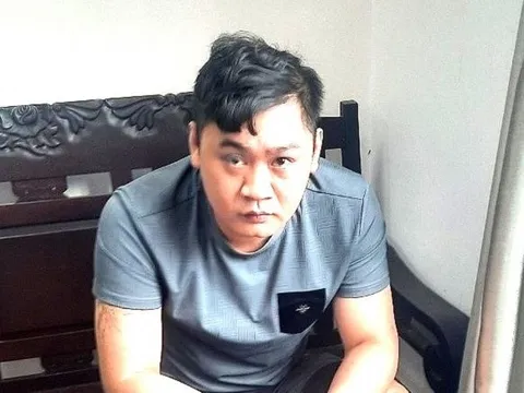 Tây Ninh: Bắt giữ người vận chuyển trái phép 20.000 USD