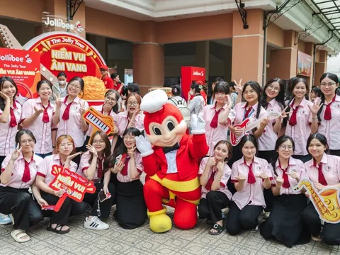 The Jolly Tour của Jollibee sẽ có mặt tại 300 trường Đại học, Cao đẳng trên toàn quốc