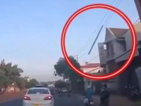 Vụ thanh sắt rơi trúng người phụ nữ đi xe máy: Xử phạt đơn vị thi công