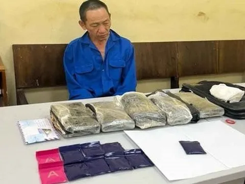 Phá thành công chuyên án, bắt đối tượng vận chuyển 25.804 viên ma túy