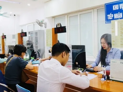 Từ chối việc làm được giới thiệu, có được nhận trợ cấp thất nghiệp nữa không?