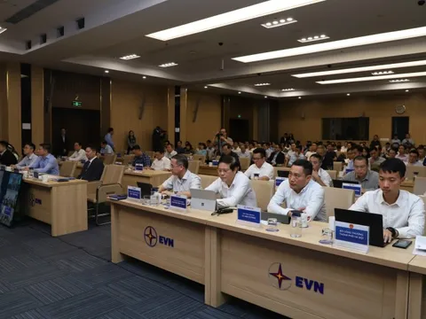 Nhu cầu phụ tải tăng cao, triệt để thực hiện tiết kiệm điện