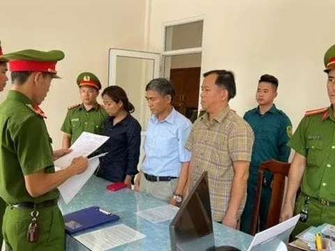 Bắt 3 nguyên Trưởng phòng Giáo dục ở Quảng Nam về tội Nhận hối lộ