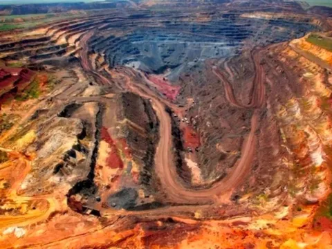 Trước khi Tập đoàn Đất hiếm Trung Quốc ngỏ ý lần 2, đã có không ít “tay chơi” nhắm vào Kho báu top 2 thế giới tại Việt Nam