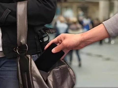 Apple công bố biện pháp thú vị khiến kẻ trộm iPhone "nản lòng"