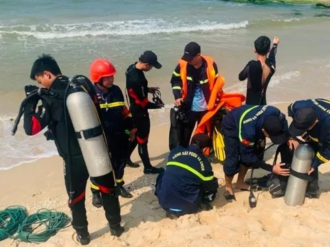 Quảng Trị: Đã tìm thấy thi thể học sinh bị đuối nước khi tắm biển
