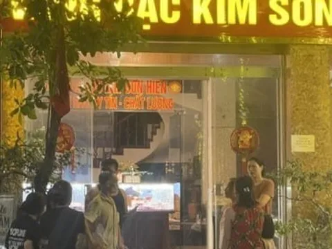 Truy bắt kẻ dùng búa cướp tiệm vàng ở Hà Tĩnh