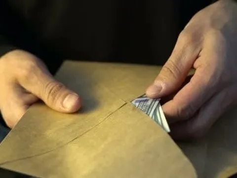 Nhận hối lộ khi làm hồ sơ đất đai, 2 nữ công chức ở Gia Lai bị khởi tố