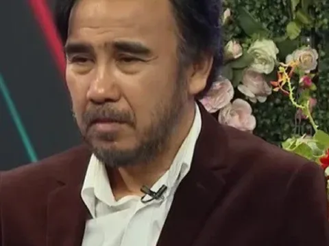 Bất ngờ ngoại hình khác lạ của MC Quyền Linh ở độ tuổi 55