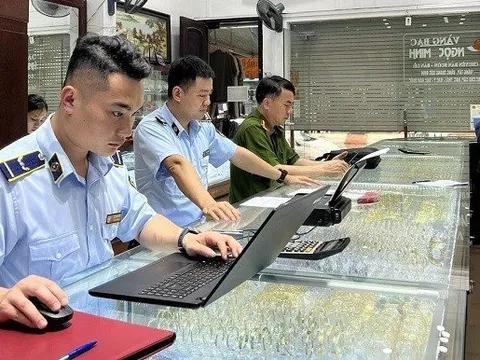 Thanh Hóa: Xác minh nhiều trang sức nghi giả thương hiệu nổi tiếng