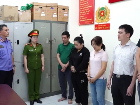 Tp.HCM: Triệt phá nhóm cho vay lãi nặng xuyên quốc gia