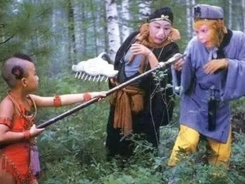 Hồng Hài Nhi có thân thế ra sao mà Tôn Ngộ Không cũng phải "rén"?