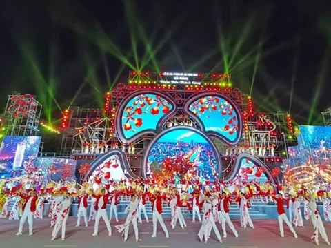 Hải Phòng: Doanh nghiệp ủng hộ 22 tỷ tổ chức Lễ hội Hoa Phượng đỏ 2024