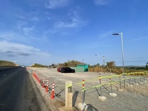 Cao tốc Vĩnh Hảo–Phan Thiết có 2 trạm dừng nghỉ tạm phục vụ người dân