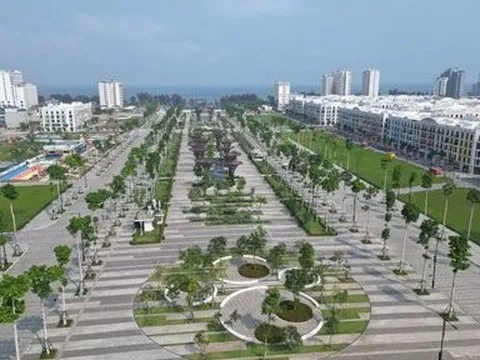 Quảng trường biển Sầm Sơn sức chứa 10.000 người trước ngày khai trương