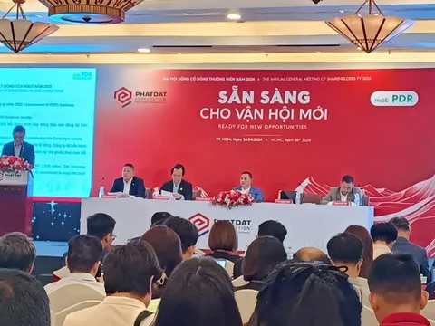 ĐHĐCĐ Phát Đạt (PDR): Tiền mặt còn vỏn vẹn 19 tỷ đồng sau “cơn bĩ cực” trái phiếu, sắp phát hành lượng lớn cổ phiếu