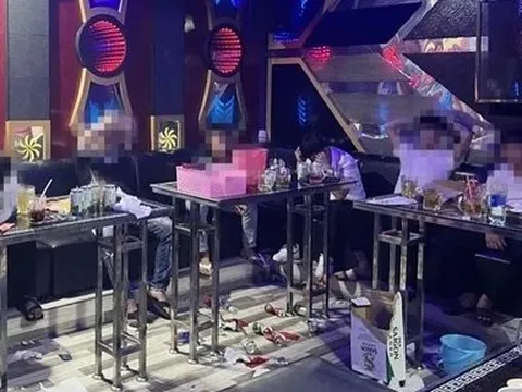 Đồng Nai: Phát hiện nhóm thanh niên sử dụng ma tuý trong quán karaoke