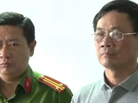 Truy tố cựu Cục trưởng Cục Đăng kiểm Việt Nam Trần Kỳ Hình 2 tội danh