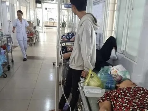 Đồng Nai: Khoảng 70 người nôn ói, đau bụng sau khi ăn bánh mì