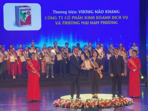 Vinh danh TPBVSK Vương Não Khang: “Top 10 Thương hiệu mạnh Quốc Gia 2024”