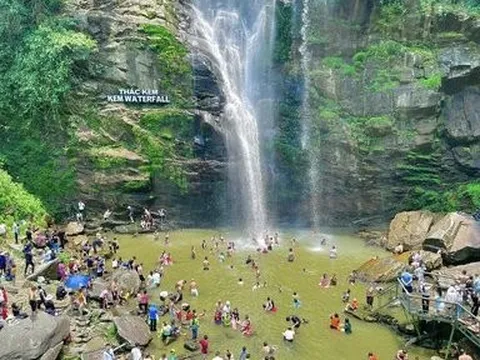 Nghệ An cần giải pháp để đánh thức tiềm năng du lịch đang "ngủ say"