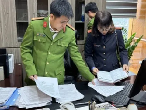 Chỉ rõ hành vi nhận hối lộ từ cục trưởng đến đăng kiểm viên