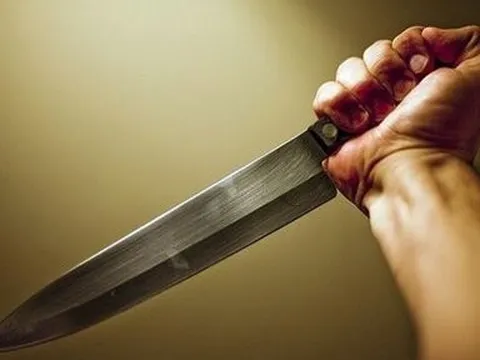 Khởi tố vụ án chủ quán cà phê chém người vì mâu thuẫn kinh doanh ven Hồ Tây